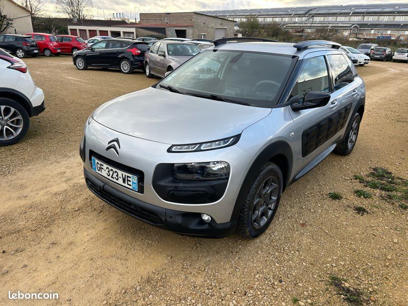 CITROËN C4 CACTUS 1.2 Pure Tech 82cv (image 2)