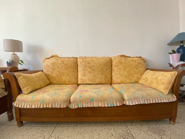 Canapé clic clac en tissu beige avec pieds en bois NATAL