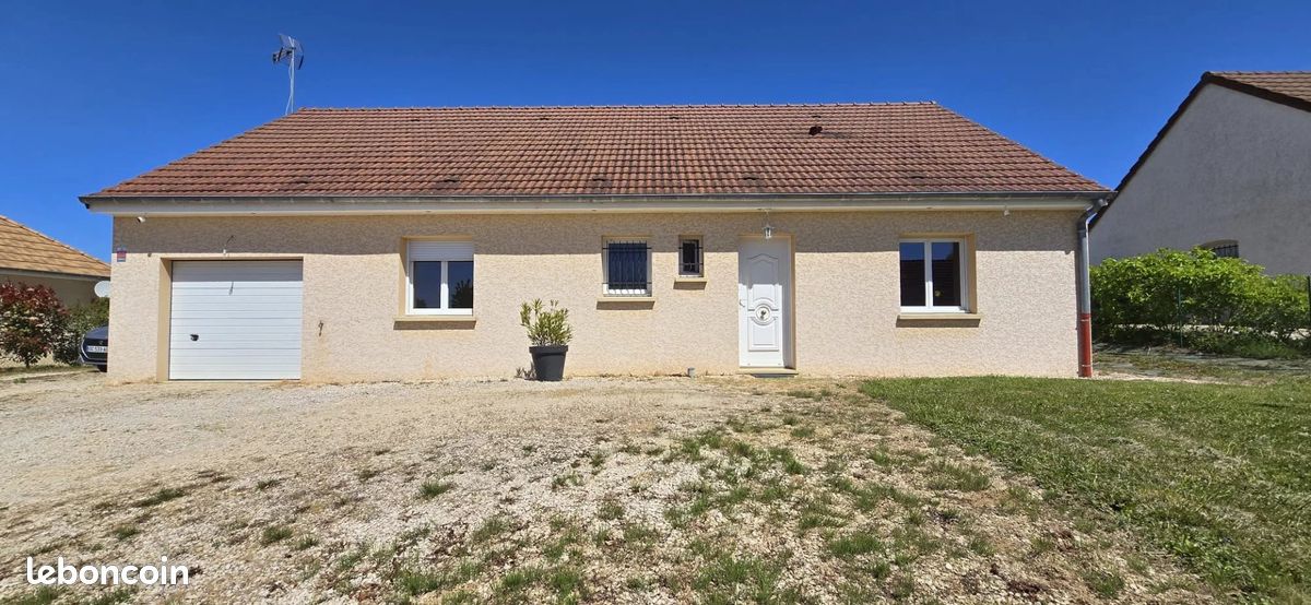 Maison 5 pièces 97 m² · à L'Abergement-Sainte-Colombe · 97 m² · 216 500 €