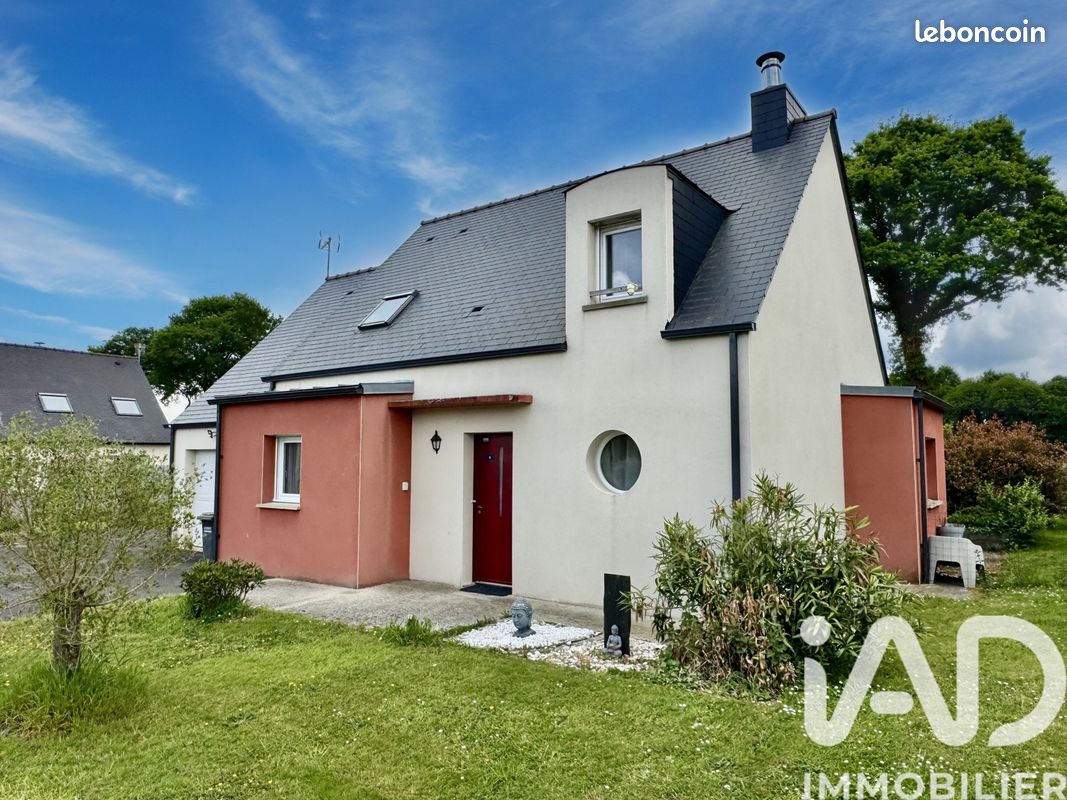 Maison 6 pièces 128 m² · à Plouguenast-Langast · 128 m² · 215 000 €