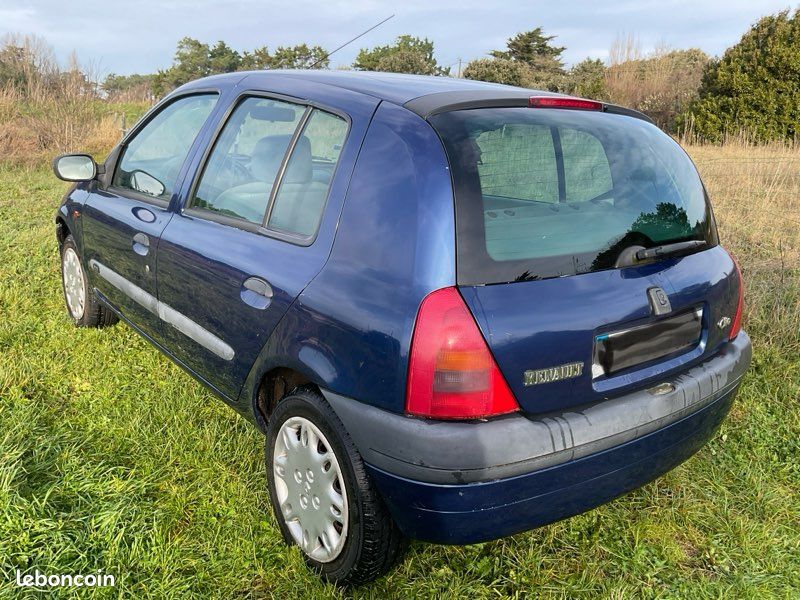 Clio2 1,4l RXE 75cv - Voitures