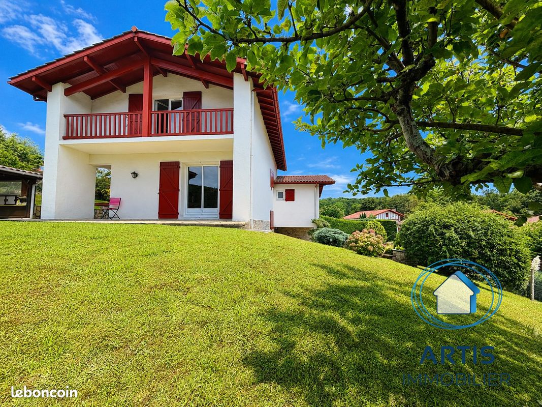 Maison 6 pièces 140 m² · à Urrugne · 140 m² · 730 000 €