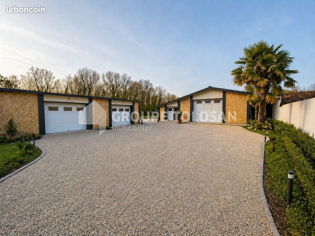 Local commercial 2 pièces 260 m² · à Montauban · 260 m² · 315 000 €