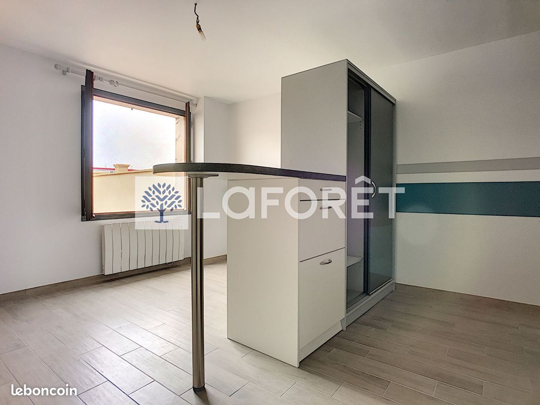 Appartement 1 pièce 18 m² · à Moncoutant-sur-Sèvre · 18 m² · 292 €