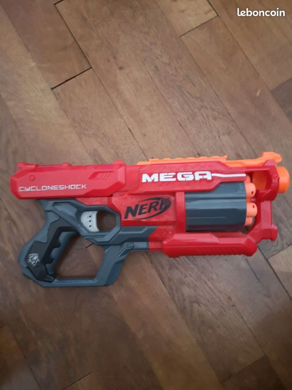 Nerf n-strike mega (image 1)