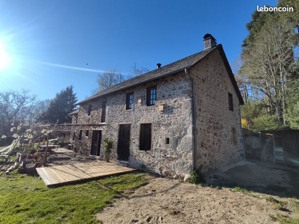 Ferme 8 pièces 227 m²