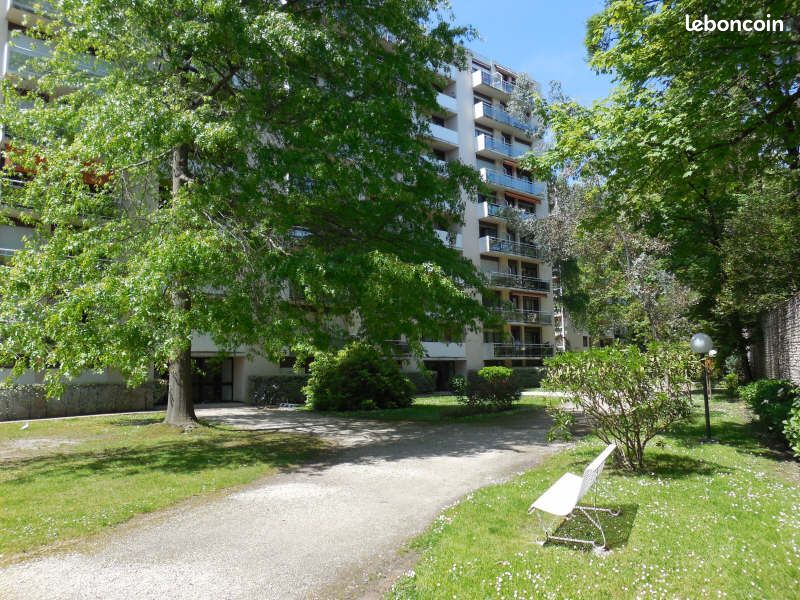 Appartement 1 pièce 29 m² · à Pau · 29 m² · 475 €/mois