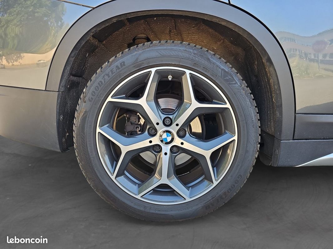 BMW X1 18I SDRIVE 140 X-Line DKG 140Ch Garantie 12 mois (image 16)