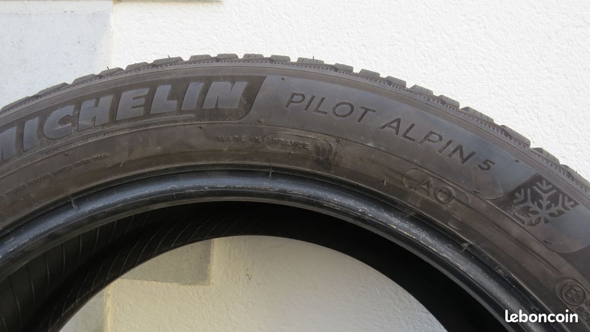 Pneu hiver michelin 235x50r19 103h (image 3)
