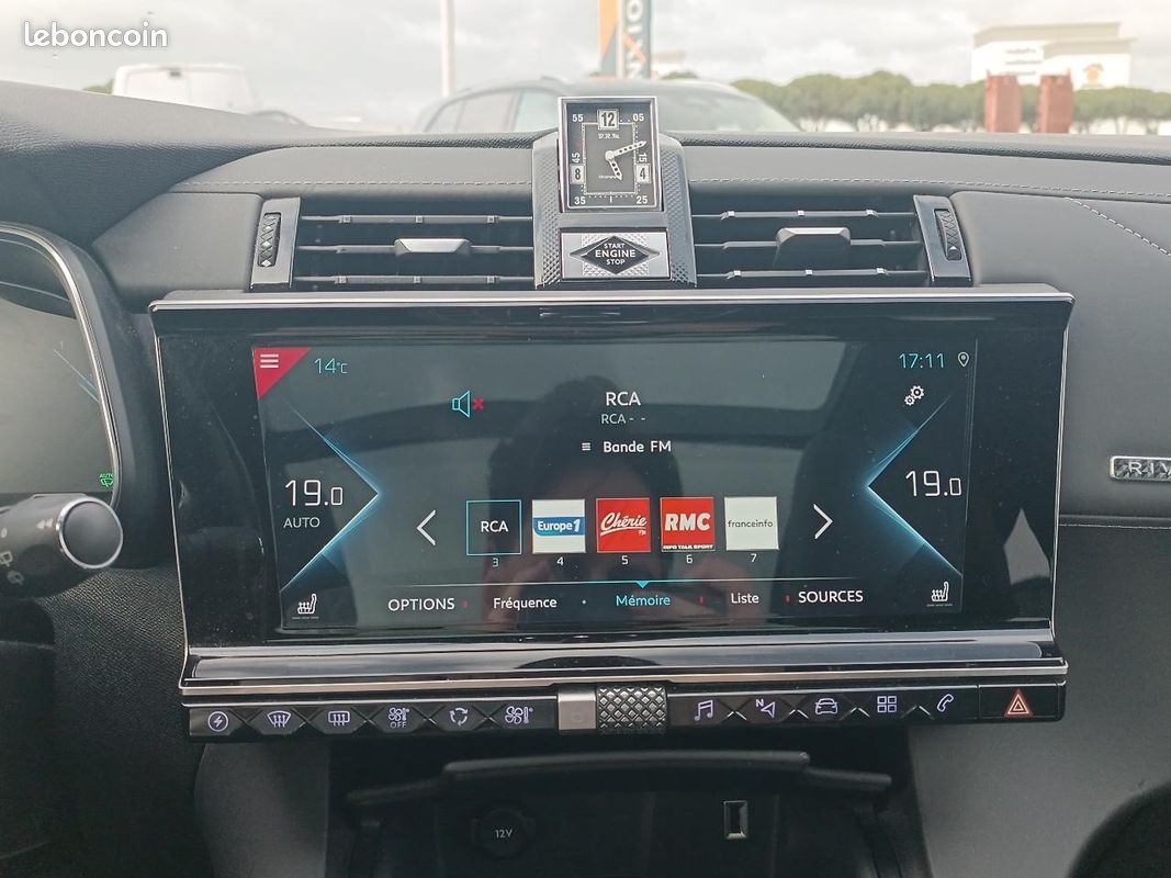 DS DS 7 CROSSBACK E-tense 4x4 300 rivoli (image 25)