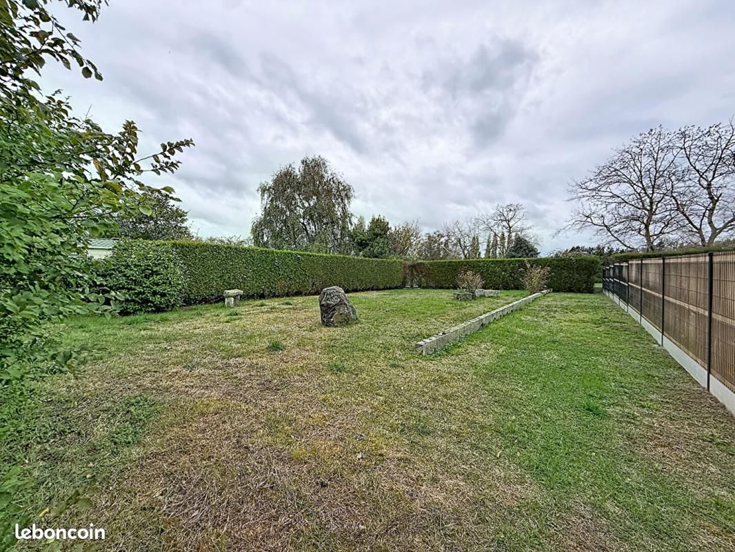 Terrain 660 m² · à Saint-Lunaire · 356 320 €
