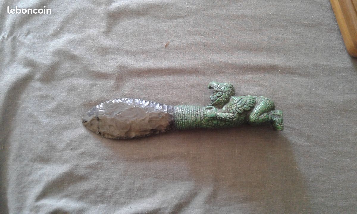 Dague cérémonielle inca en obsidienne (image 3)