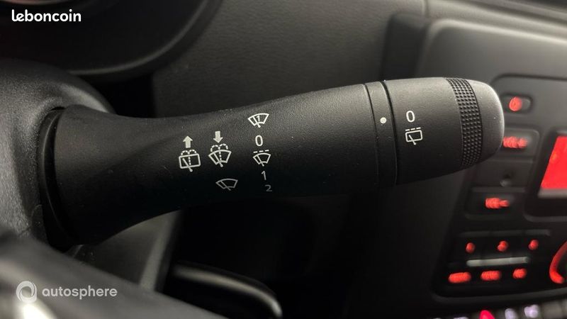Dacia Duster 1.5 Blue dCi 115ch Confort 4x2 (image 23)