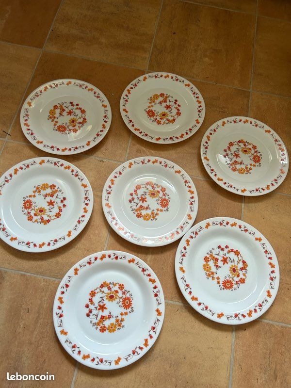 Lot de 8 assiettes à dessert Langley Mayflower