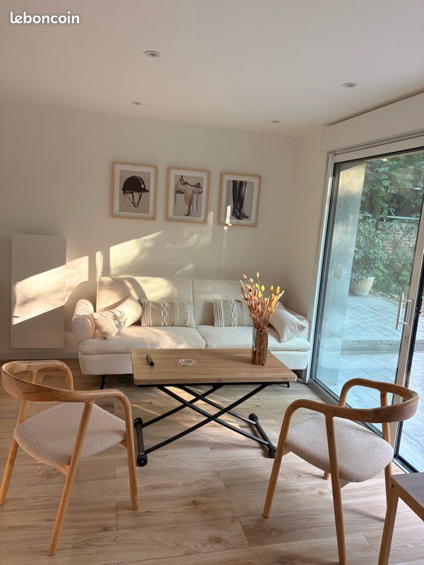 Appartement 2 pièces 28 m² · à Croix · 28 m² · 300 €/mois