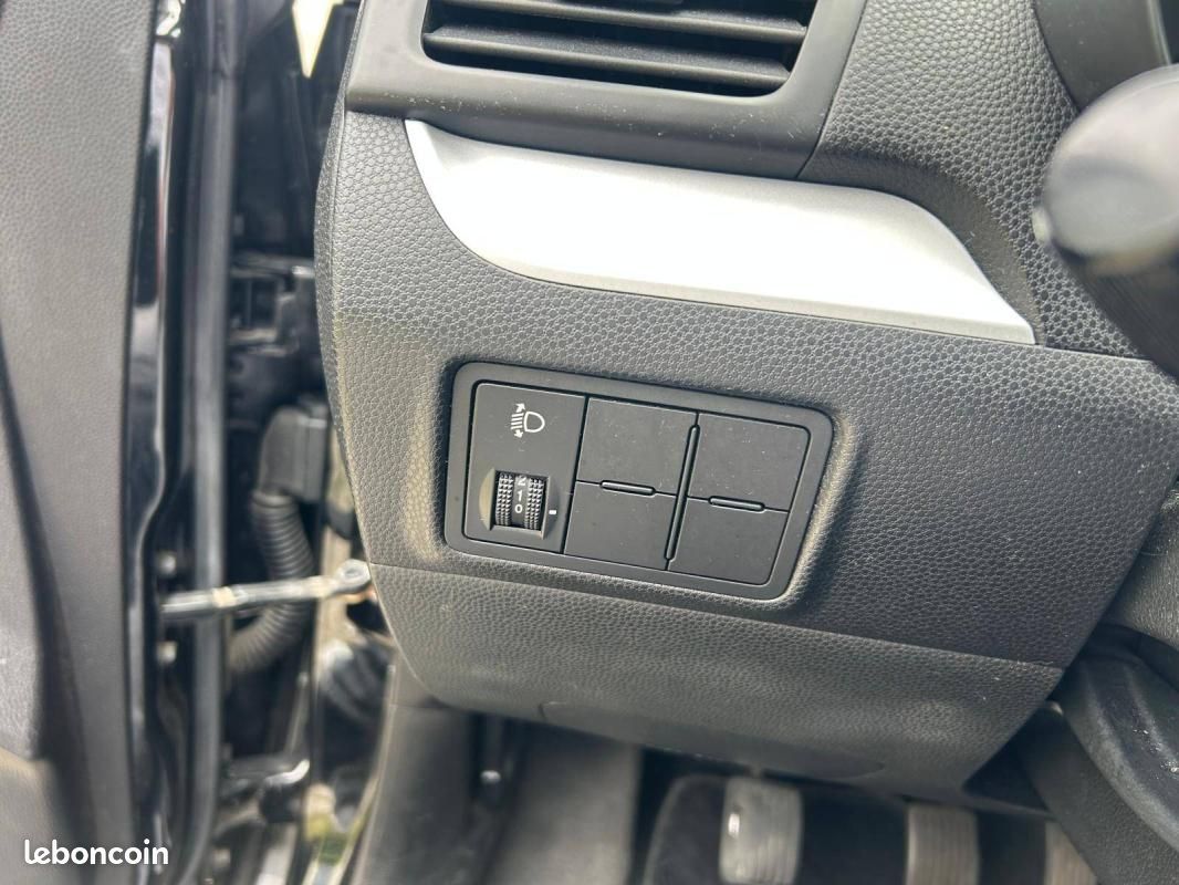 Kia Picanto 1.0L 69 ch Motion (image 6)