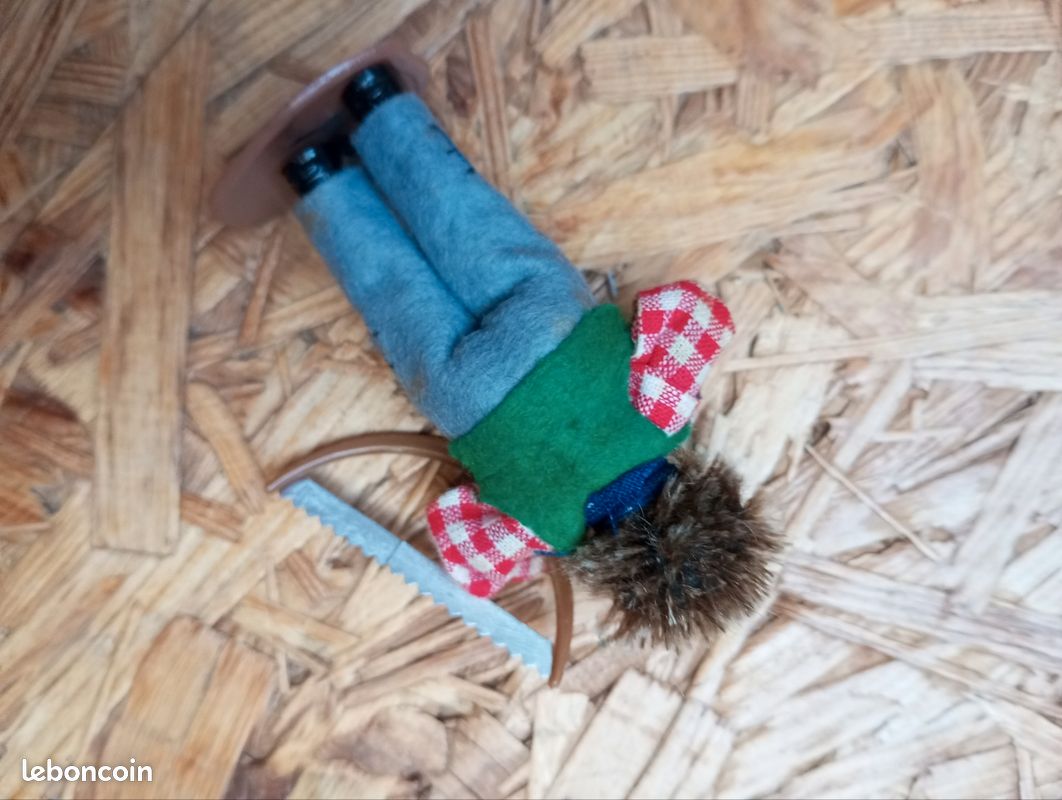 Figurine PETER FIGUREN Mecki Le Hérisson - Skieur, Lasso, Infirmière - 9 Cm - Autriche (occasion)