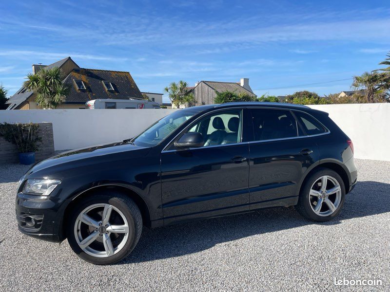 Audi Q5 avus 240ch noire boîte auto (image 1)