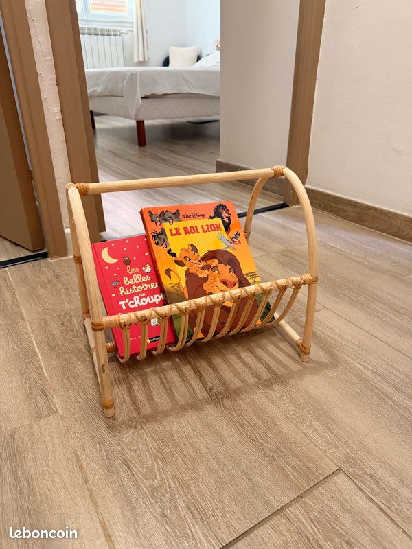 Porte livres (image 1)
