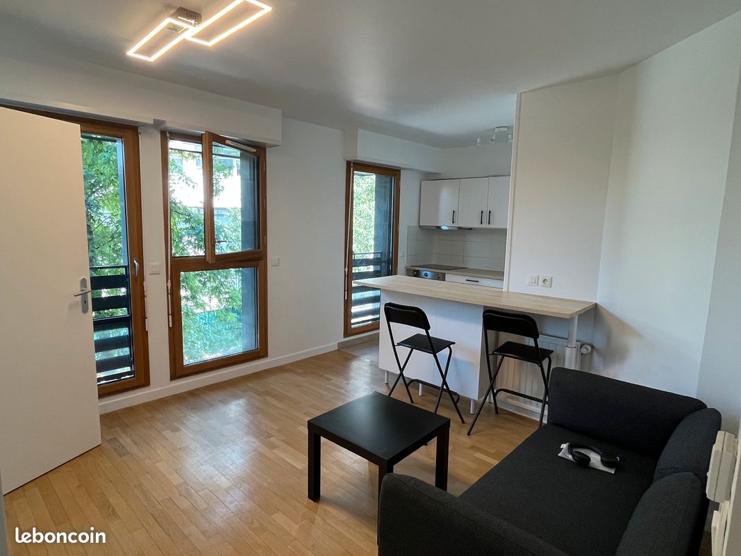 Appartement 2 pièces 37 m² · à Issy-les-Moulineaux · 37,1 m² · 1 322 €