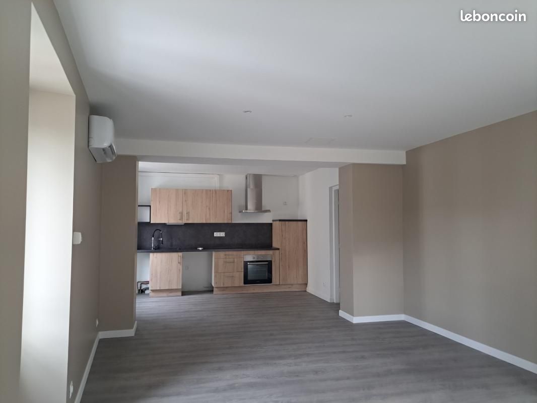 Appartement 4 pièces 74 m² · à Vaulnaveys-le-Haut · 74 m² · 922 €/mois