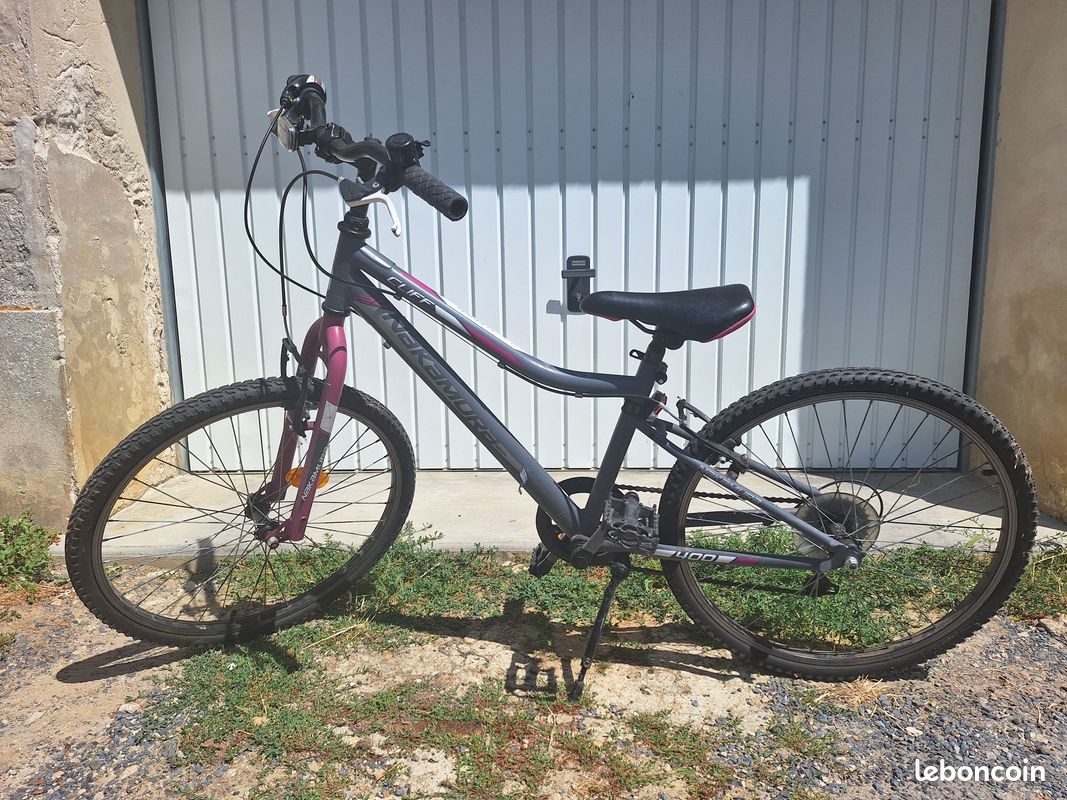 VTT 24p Nakamura cliff 400 (image 2)