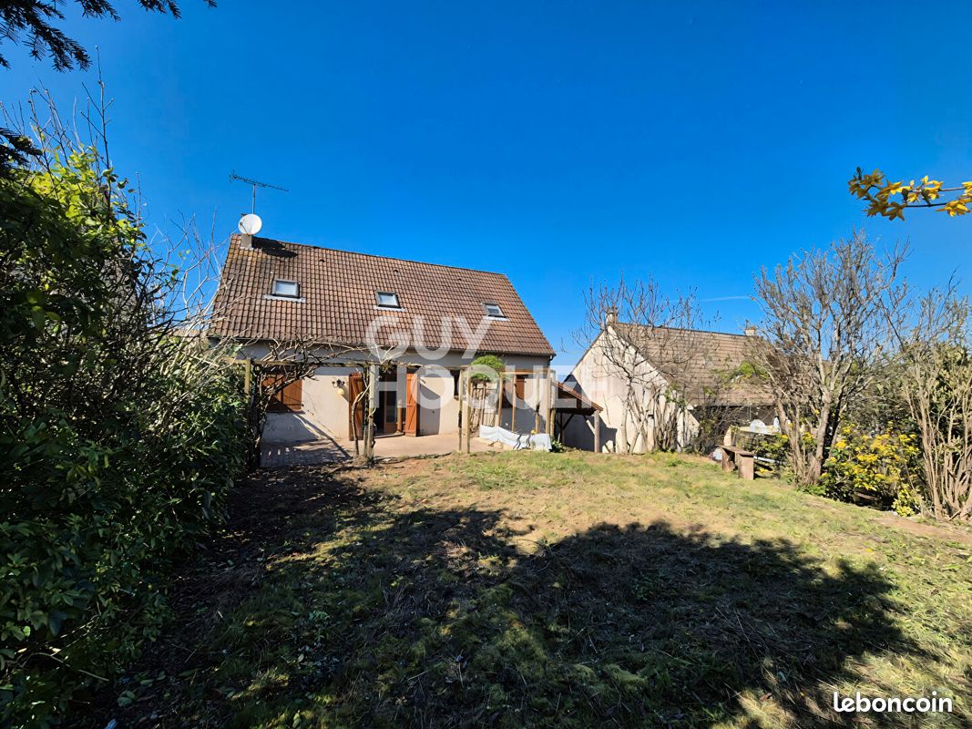 Maison 6 pièces 150 m² · à Auxerre · 150 m² · 214 000 €