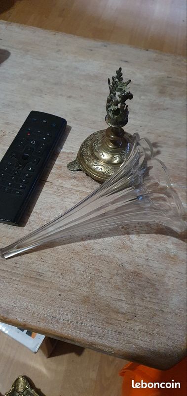 Vase, corolle laiton et cristal (image 4)