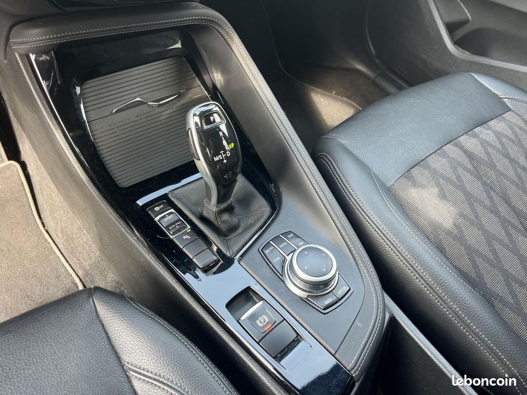 BMW X1 sDrive16d 1.5 116ch xLine - Attelage/T.O/Carplay (image 11)