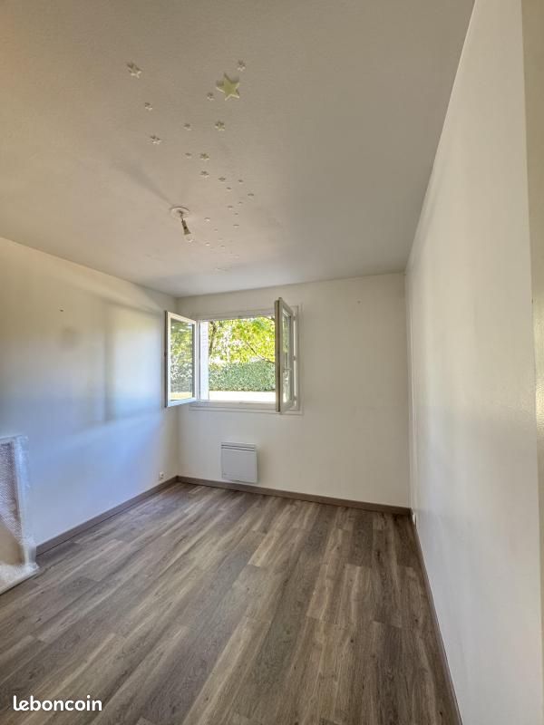 Appartement 4 pièces 74 m² · à Saint-Priest · 74 m² · 179 000 €