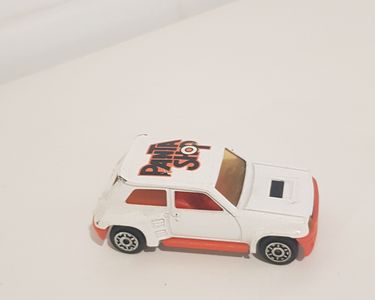 Orange mécanique, Renault 5 TL 1972 : Solido (1/18e), Ixo (1/24e), Norev (1/43e), Majorette (1/55e) et Universal Hobbies (1/87e