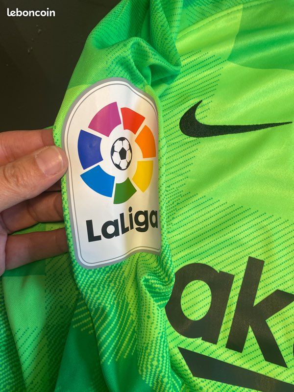 Maillot de foot FCB / Barcelone taille S (image 4)