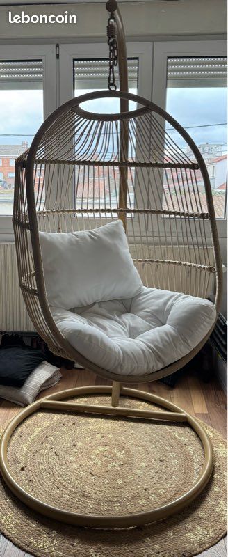 Fauteuil suspendu (image 1)