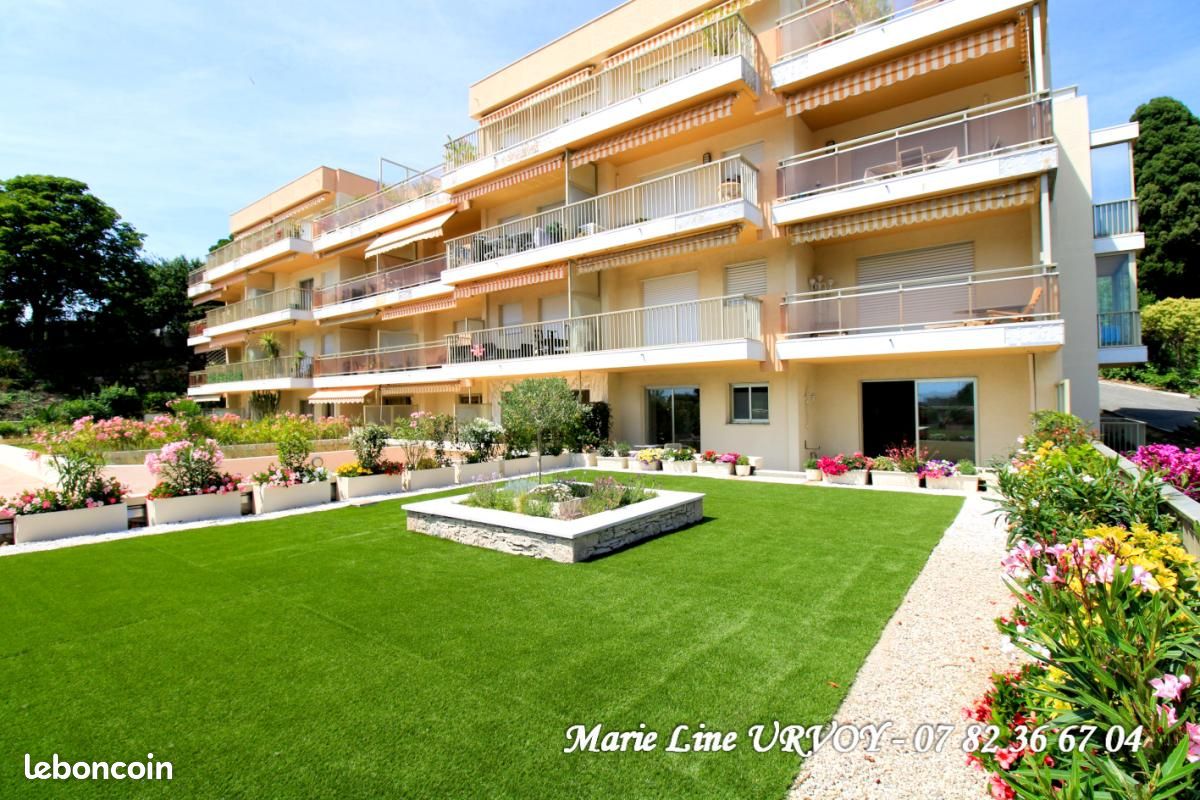Appartement 4 pièces 100 m² · à Antibes · 100 m² · 500 000 €