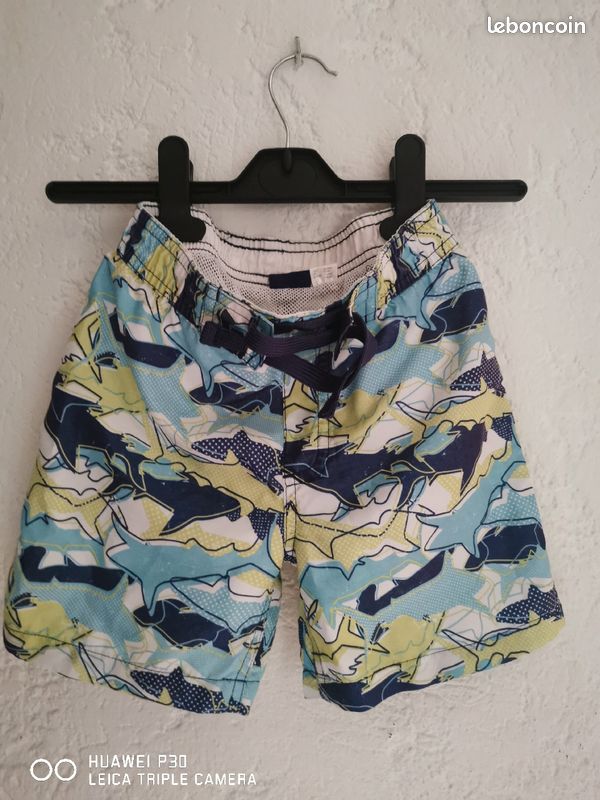 Short de bain (image 1)