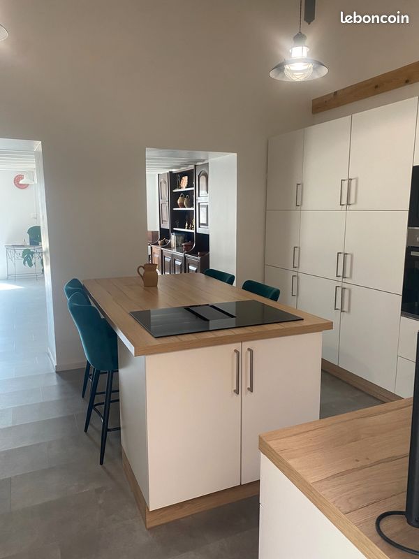 Maison 8 pièces 198 m² · à Vic-en-Bigorre · 198 m² · 229 900 €