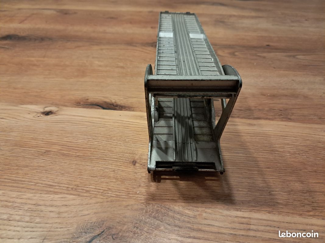 Camion Dinky Supertoys 39A Boilot Petolat – Transporteur Meccano France 1959