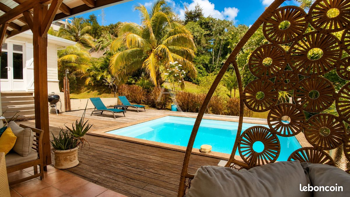 Maison 5 pièces 150 m² · à Fort-de-France · 150 m² · 495 000 €