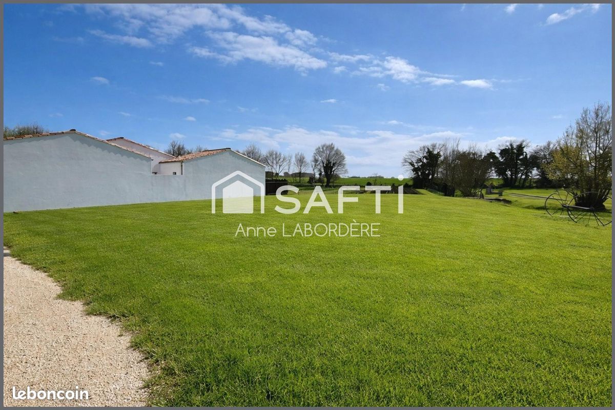 Terrain 466 m² · à Sainte-Soulle · 466 m² · 128 000 €