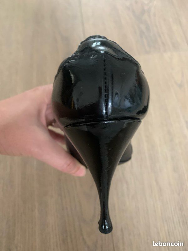 Low boots noires en cuir CÉLINE (image 6)