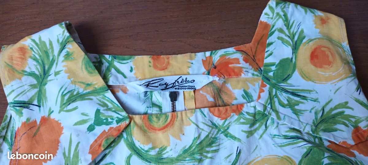 Robe (image 3)
