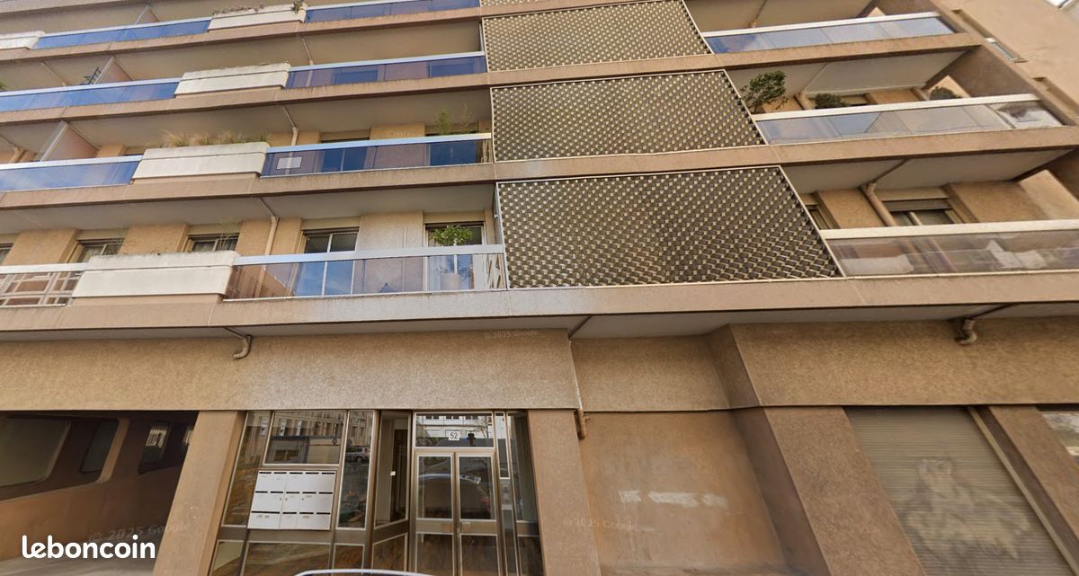 Parking 15 m² · à Lyon · 15 m² · 142 €/mois