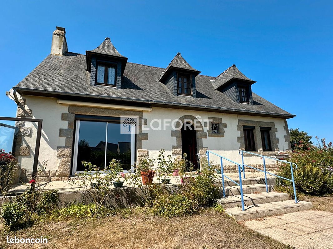 Maison 6 pièces 130 m² · à Penvénan · 130 m² · 335 000 €