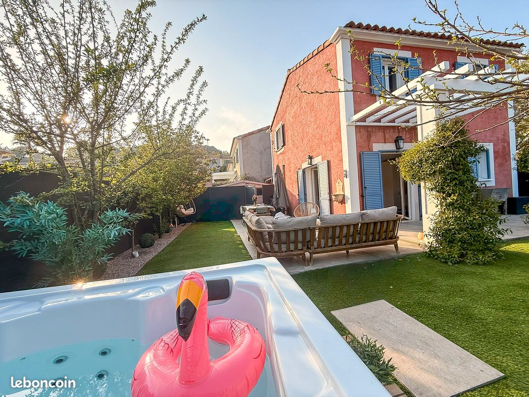 Maison 4 pièces 97 m² · à Vallauris · 97 m² · 560 000 €