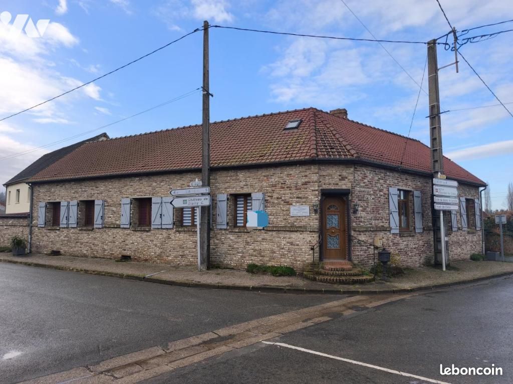 Maison 9 pièces 253 m² · à Brailly-Cornehotte · 253 m² · 239 000 €