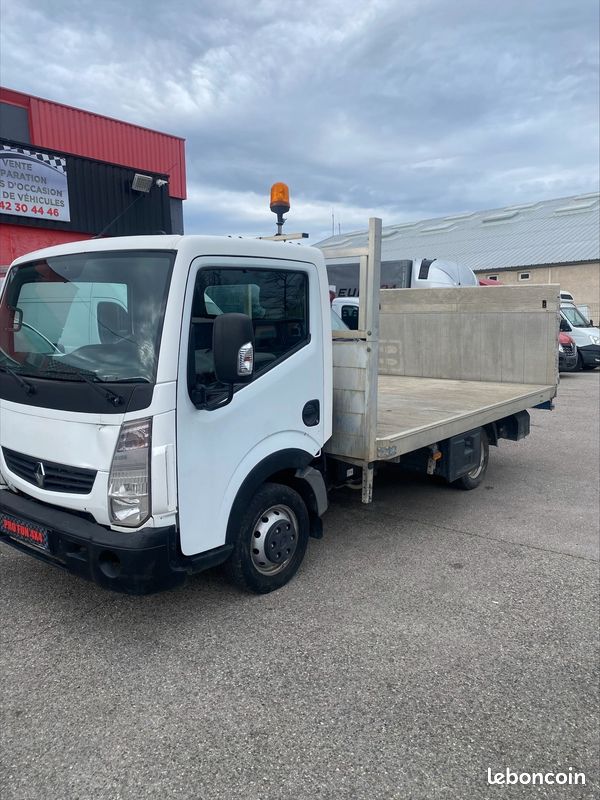 Renault maxity 2015 2.5dci 136ch (image 2)