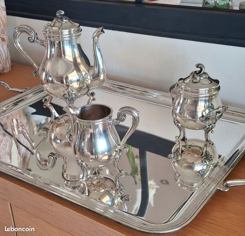 Service à thé/café, sucrier, pot à lait et plateau en argent Cristofle de haute qualité (image 1)