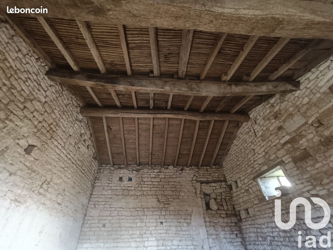 Propriété 2 pièces 36 m² - Échiré 79410 (image principale 4)