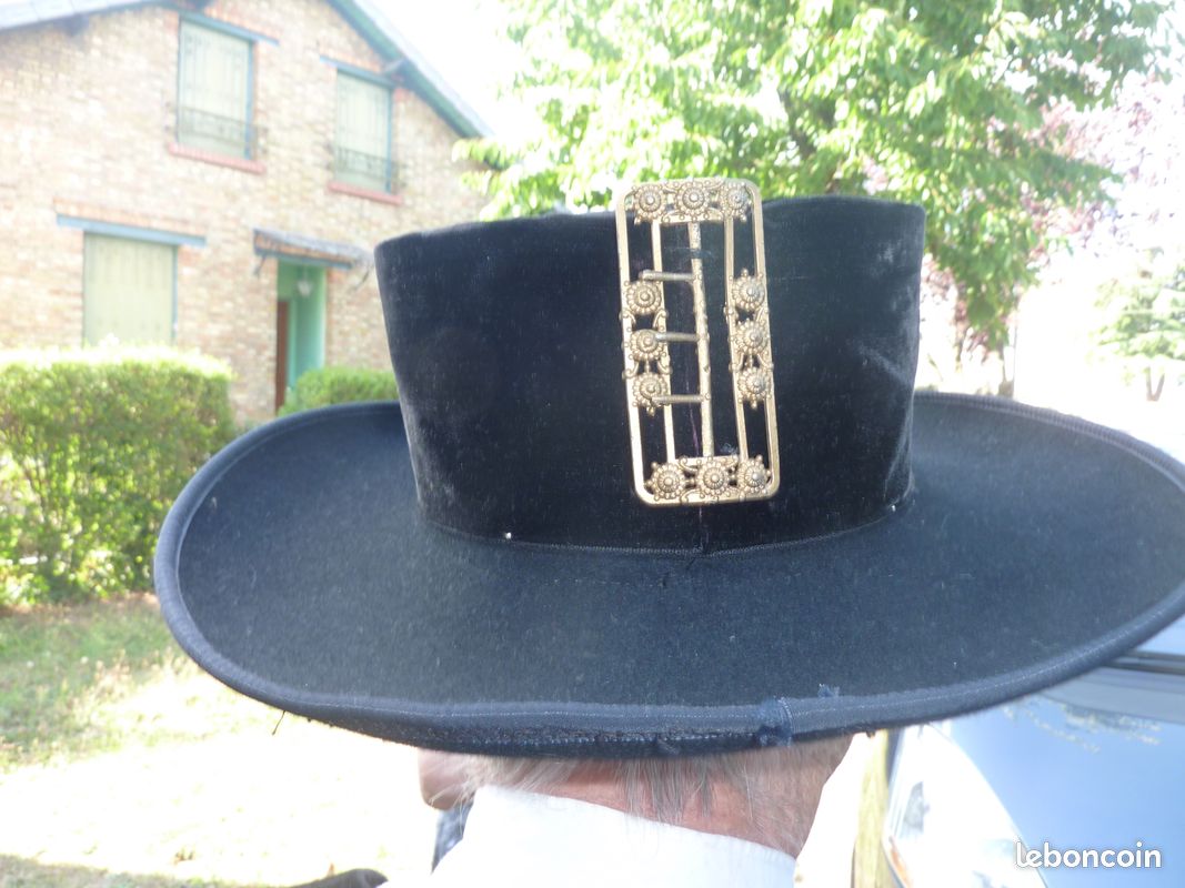 Chapeau breton Elliant sans guildes (image 1)
