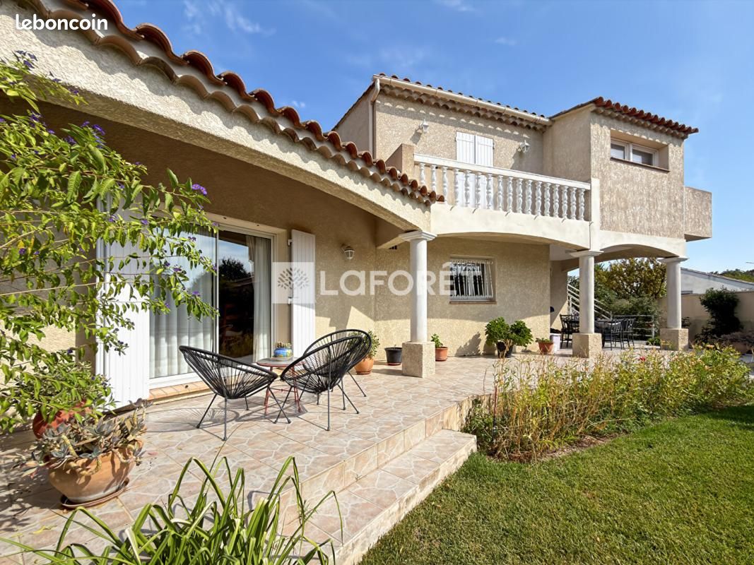 Maison 6 pièces 168 m² · à Nîmes · 168 m² · 370 000 €